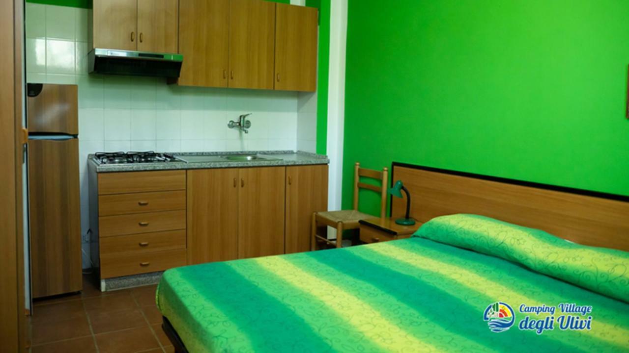 Camping Village Degli Ulivi 마티나타 외부 사진